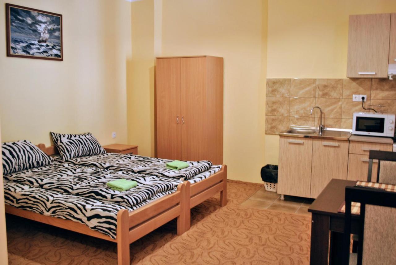 Eco Rural Tourism Association Skorenovac Hotel Ngoại thất bức ảnh
