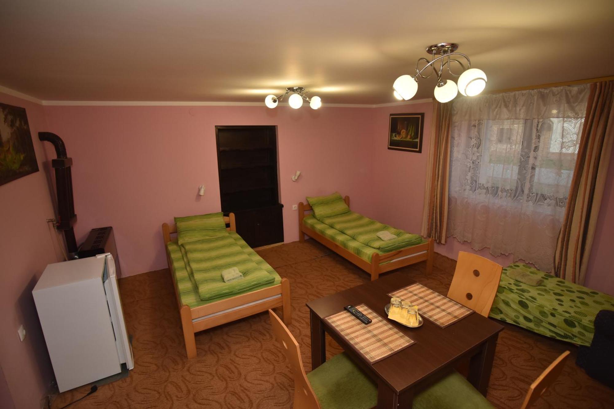 Eco Rural Tourism Association Skorenovac Hotel Ngoại thất bức ảnh