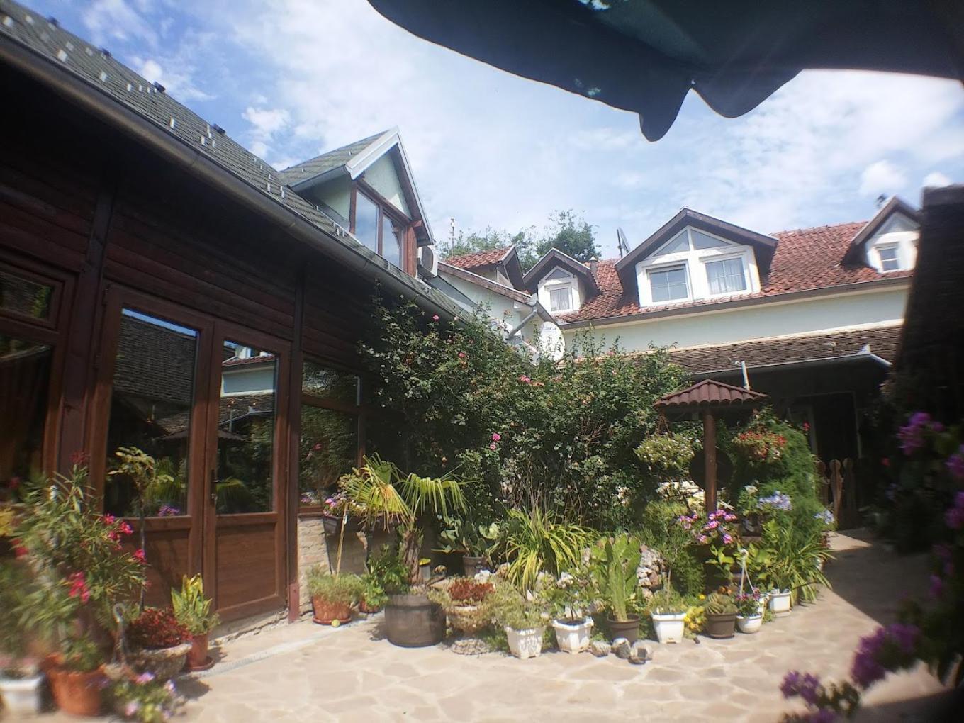 Eco Rural Tourism Association Skorenovac Hotel Ngoại thất bức ảnh